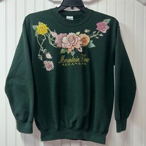 90s Mountain View Arkansas Granny Sweatshirt M Vintage Grannycore Costal…